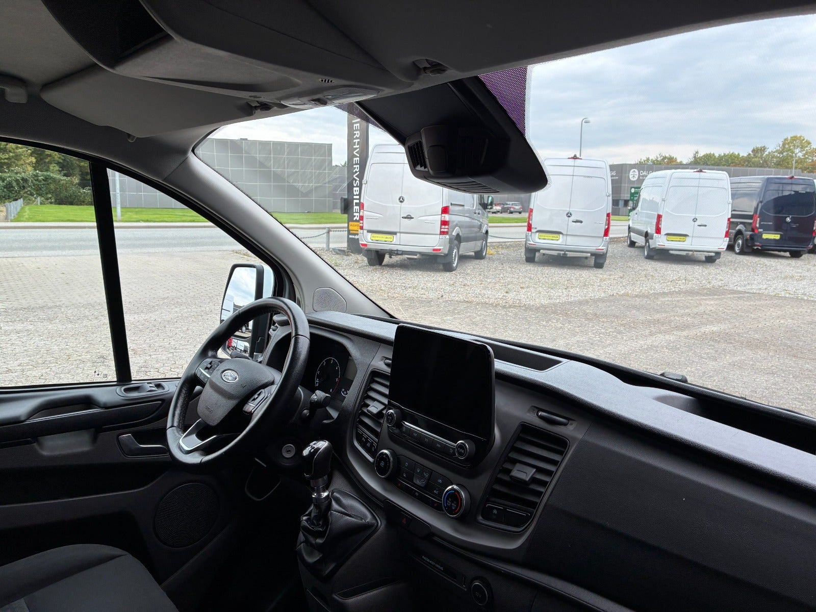 Hvid Ford Transit Custom 300 L2 fra 2021