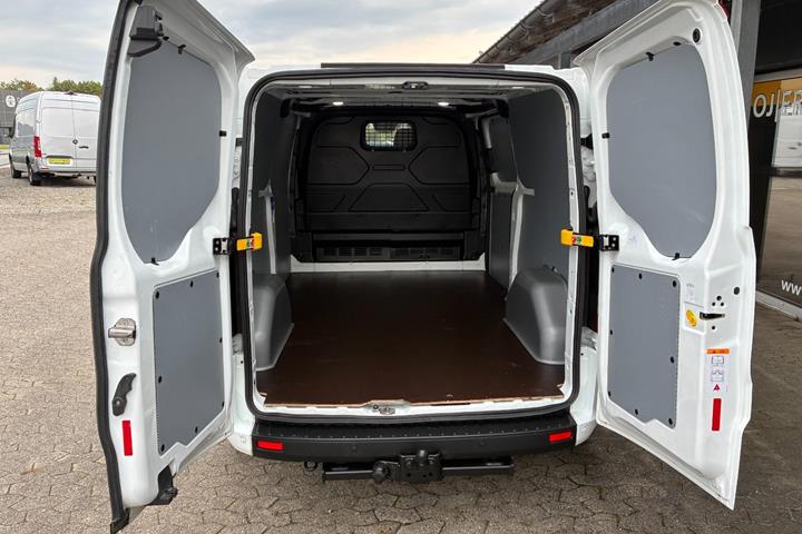 Hvid Ford Transit Custom 300 L2 fra 2021