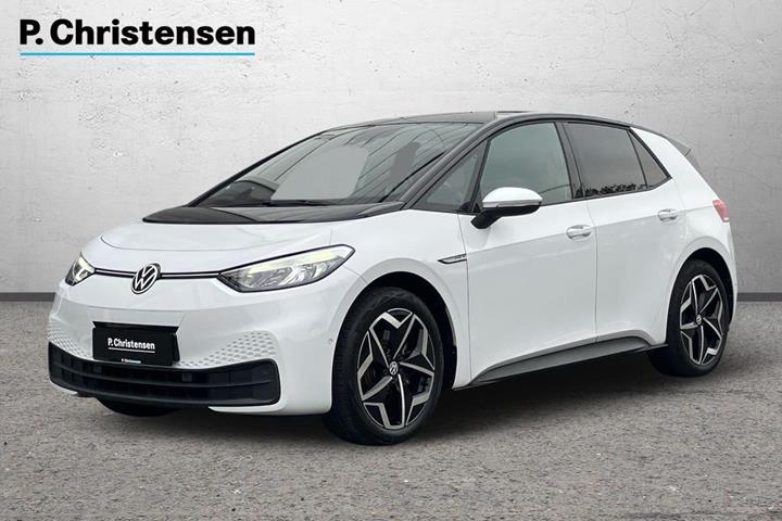 Hvid VW ID.3 fra 2023 set udefra