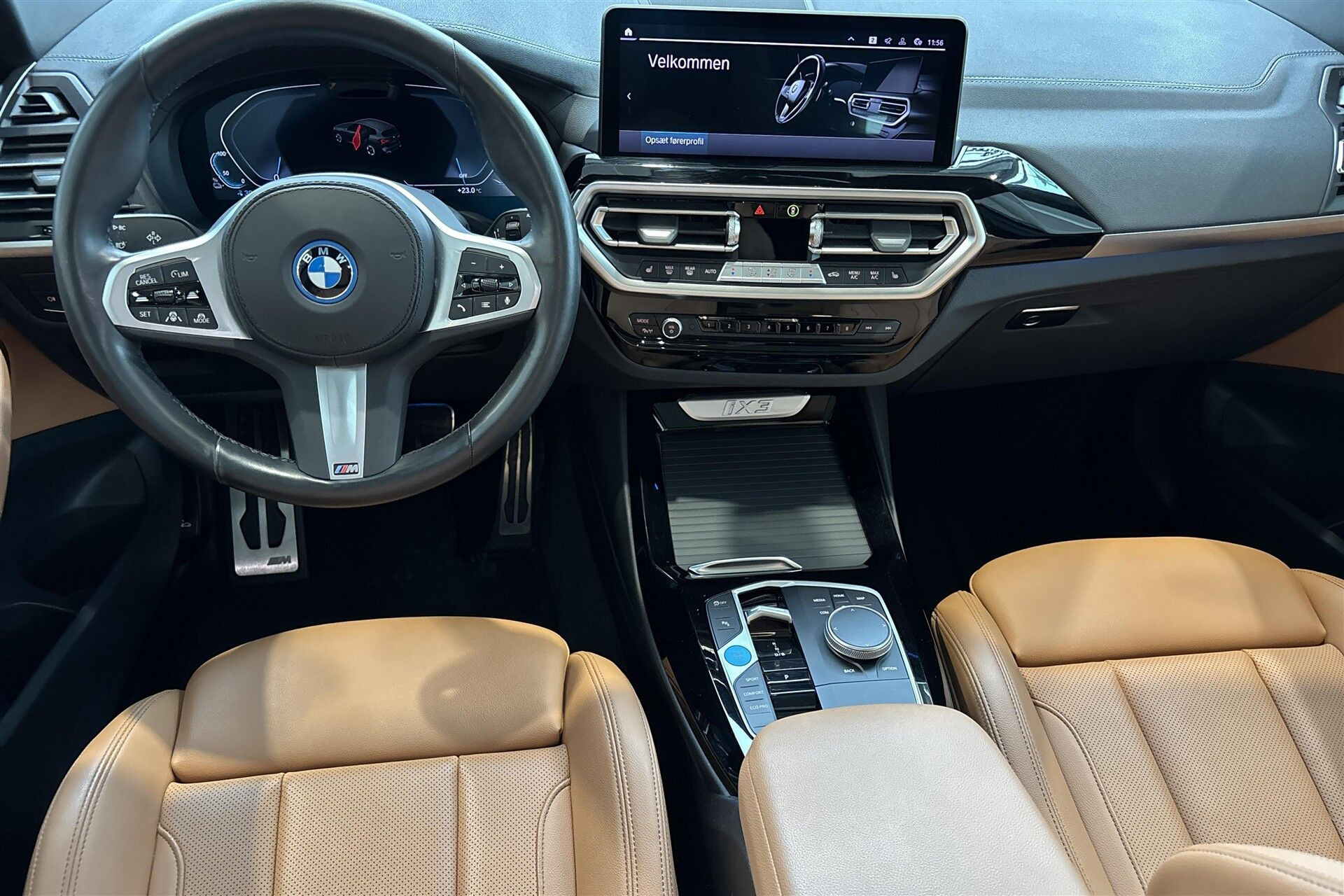 Sort BMW iX3 fra 2023
