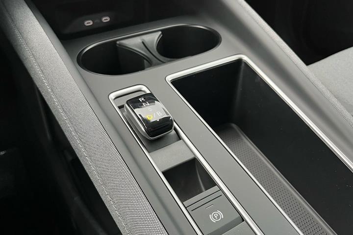Sølv Skoda Enyaq fra 2026