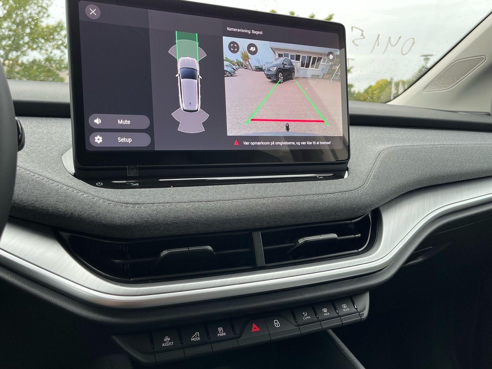 Sølv Skoda Enyaq fra 2026