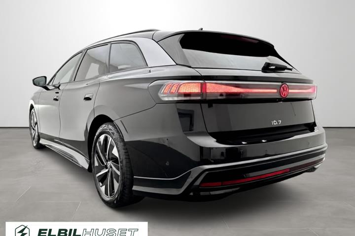 Sort VW ID.7 fra 2025