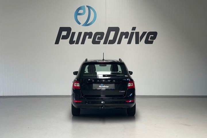 Sort Skoda Fabia fra 2019