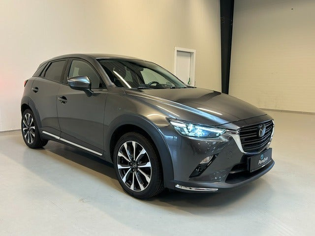 Grå Mazda CX-3 fra 2018