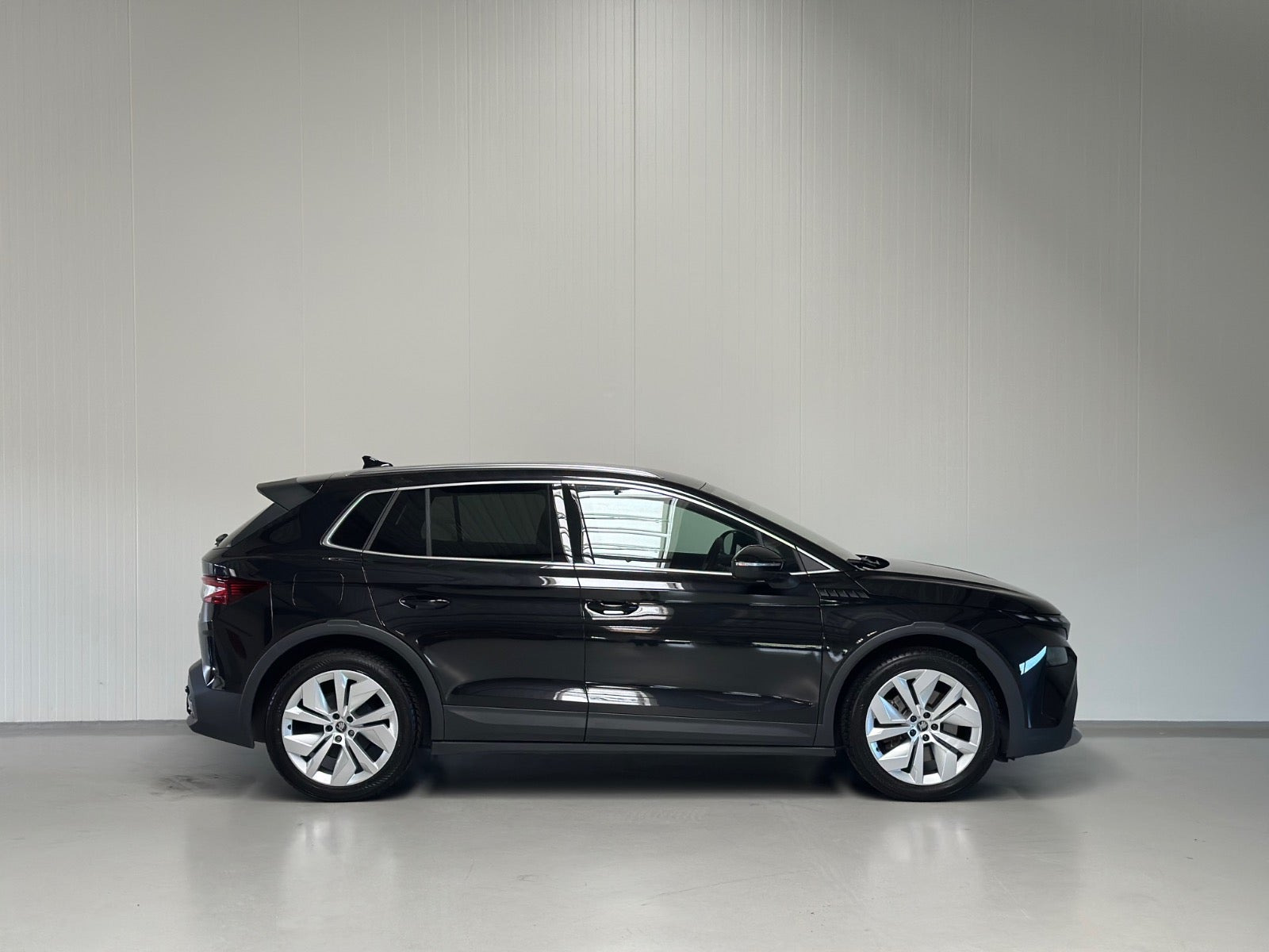 Sort Skoda Elroq fra 2026