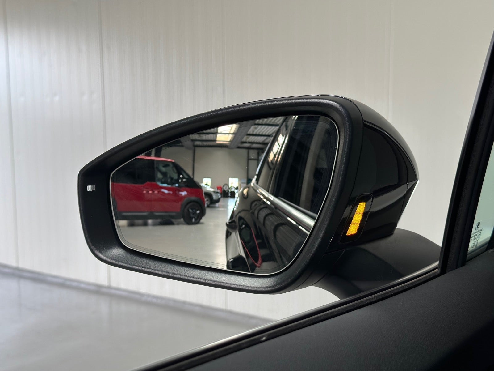 Sort Skoda Elroq fra 2026