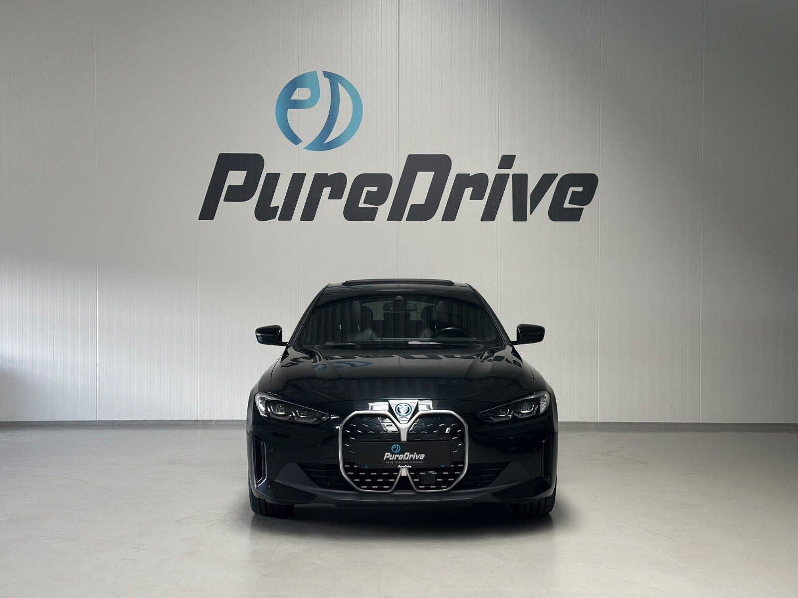 Sort BMW i4 fra 2022