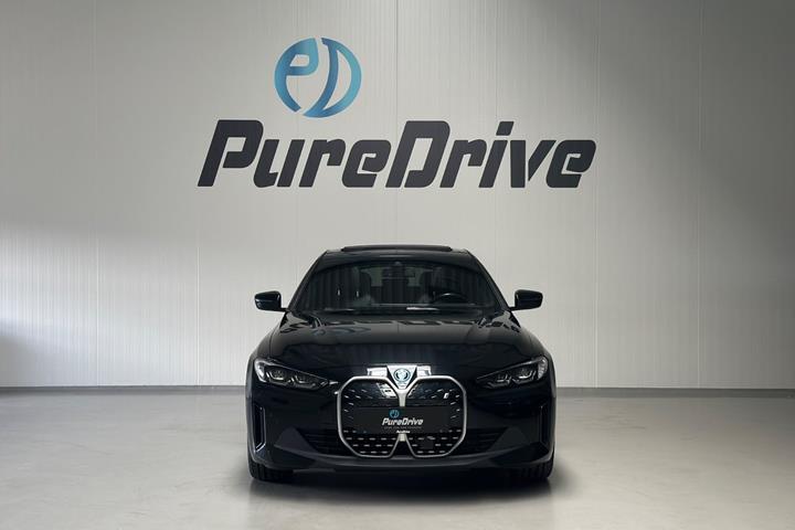 Sort BMW i4 fra 2022