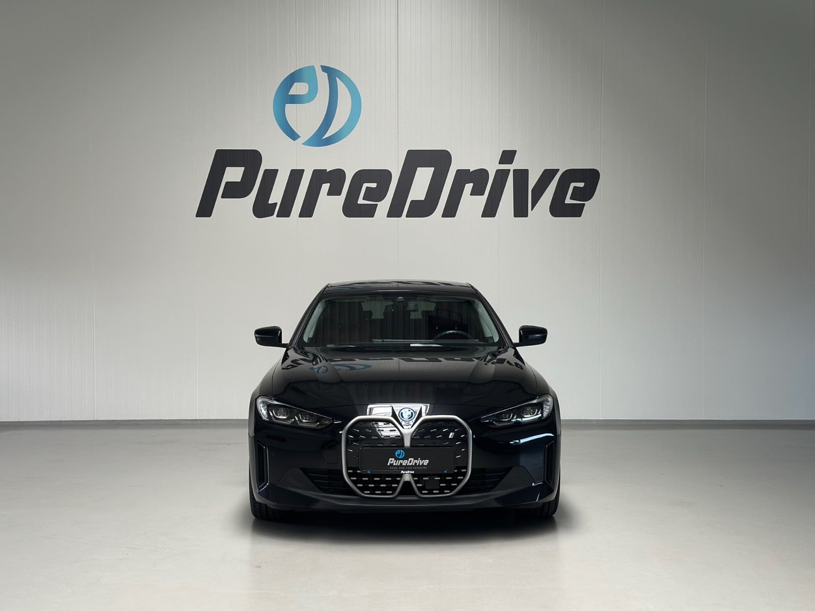 Sort BMW i4 fra 2022