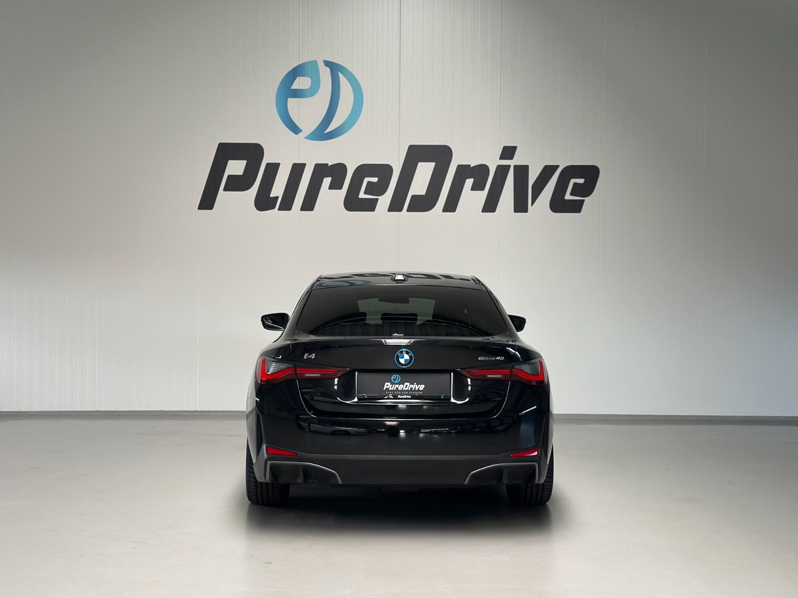 Sort BMW i4 fra 2022