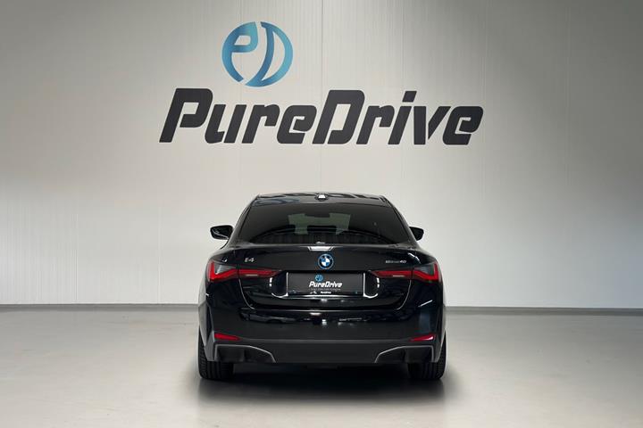 Sort BMW i4 fra 2022