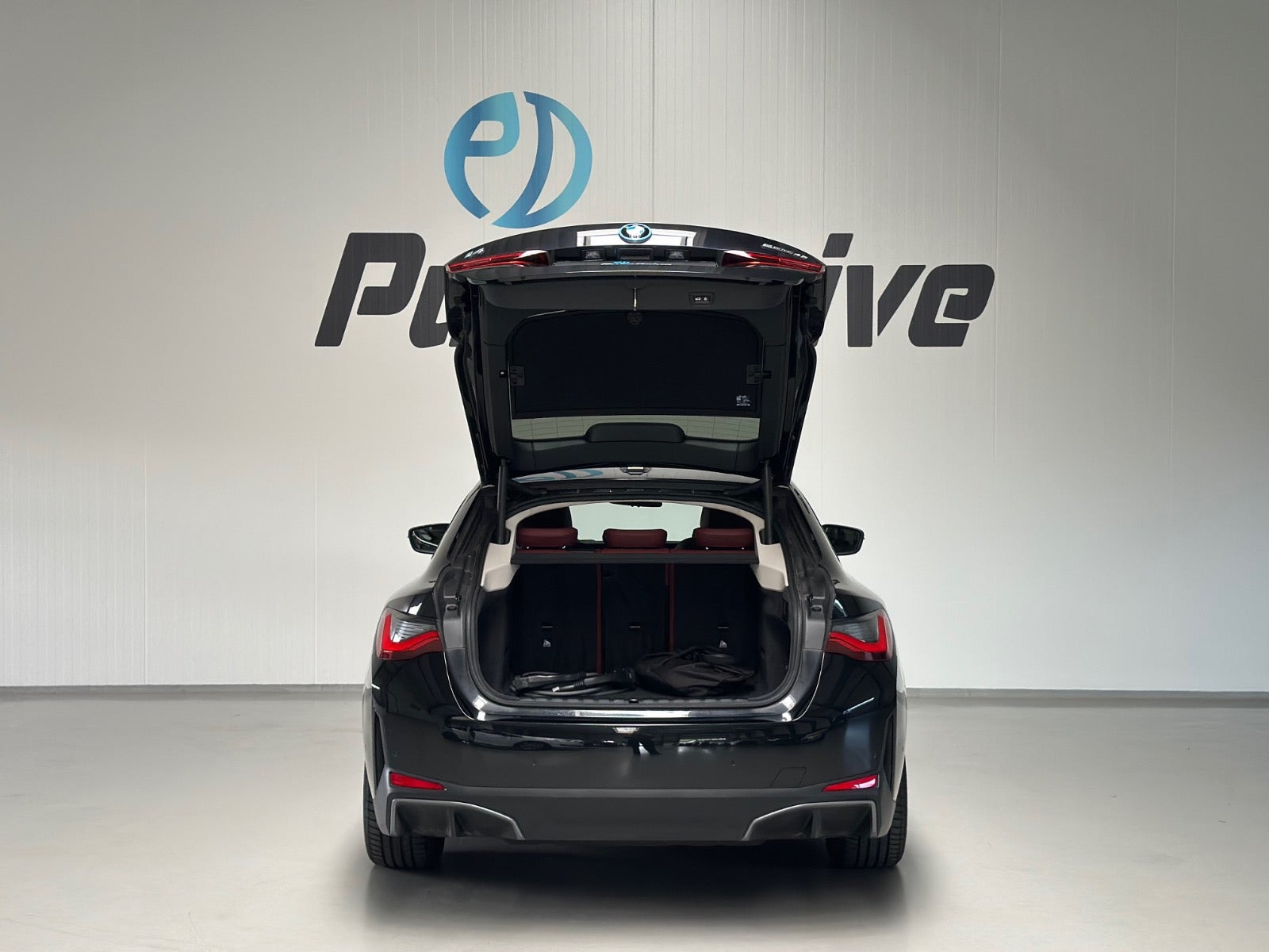 Sort BMW i4 fra 2022