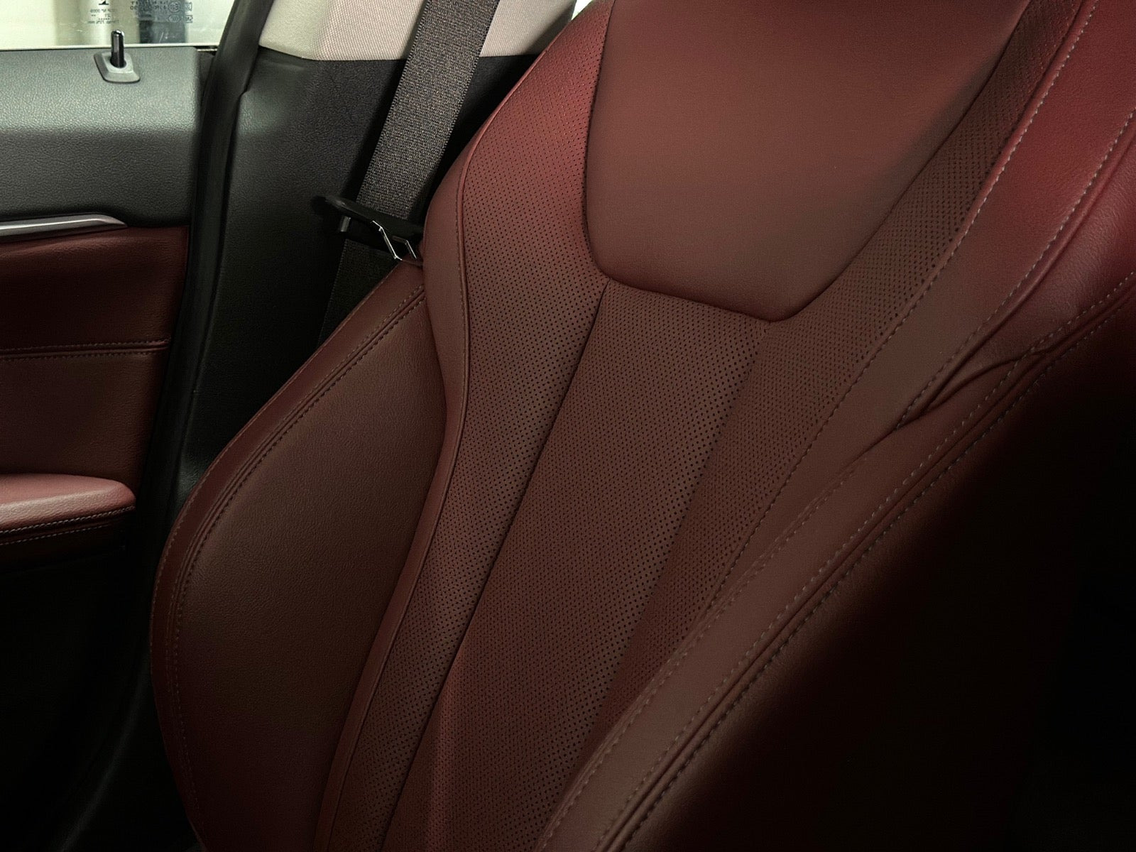 Sort BMW i4 fra 2022