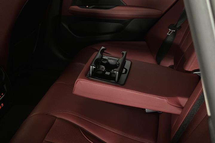 Sort BMW i4 fra 2022