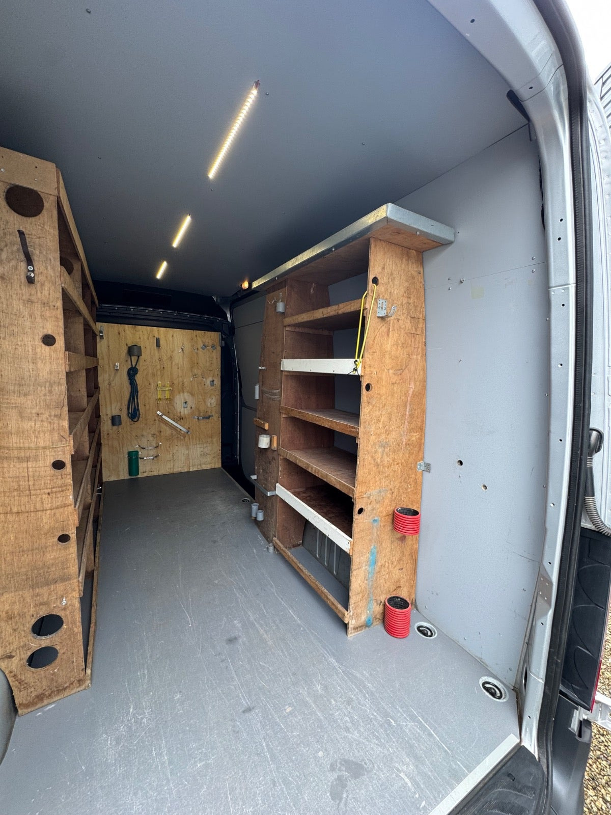 Sølv Mercedes Sprinter 316 fra 2018