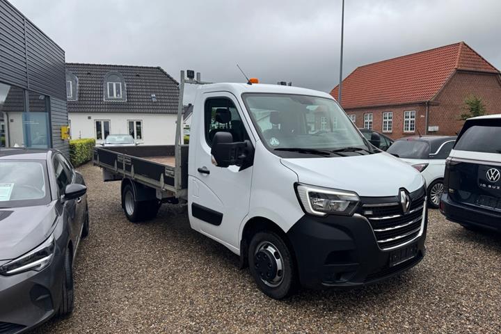 Hvid Renault Master IV T35 fra 2022