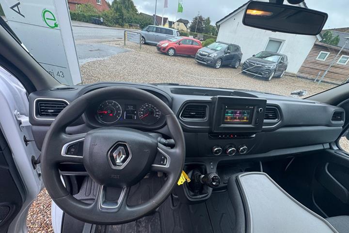 Hvid Renault Master IV T35 fra 2022