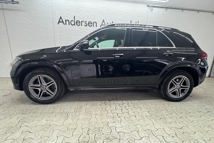 Sort Mercedes GLE350 de fra 2022