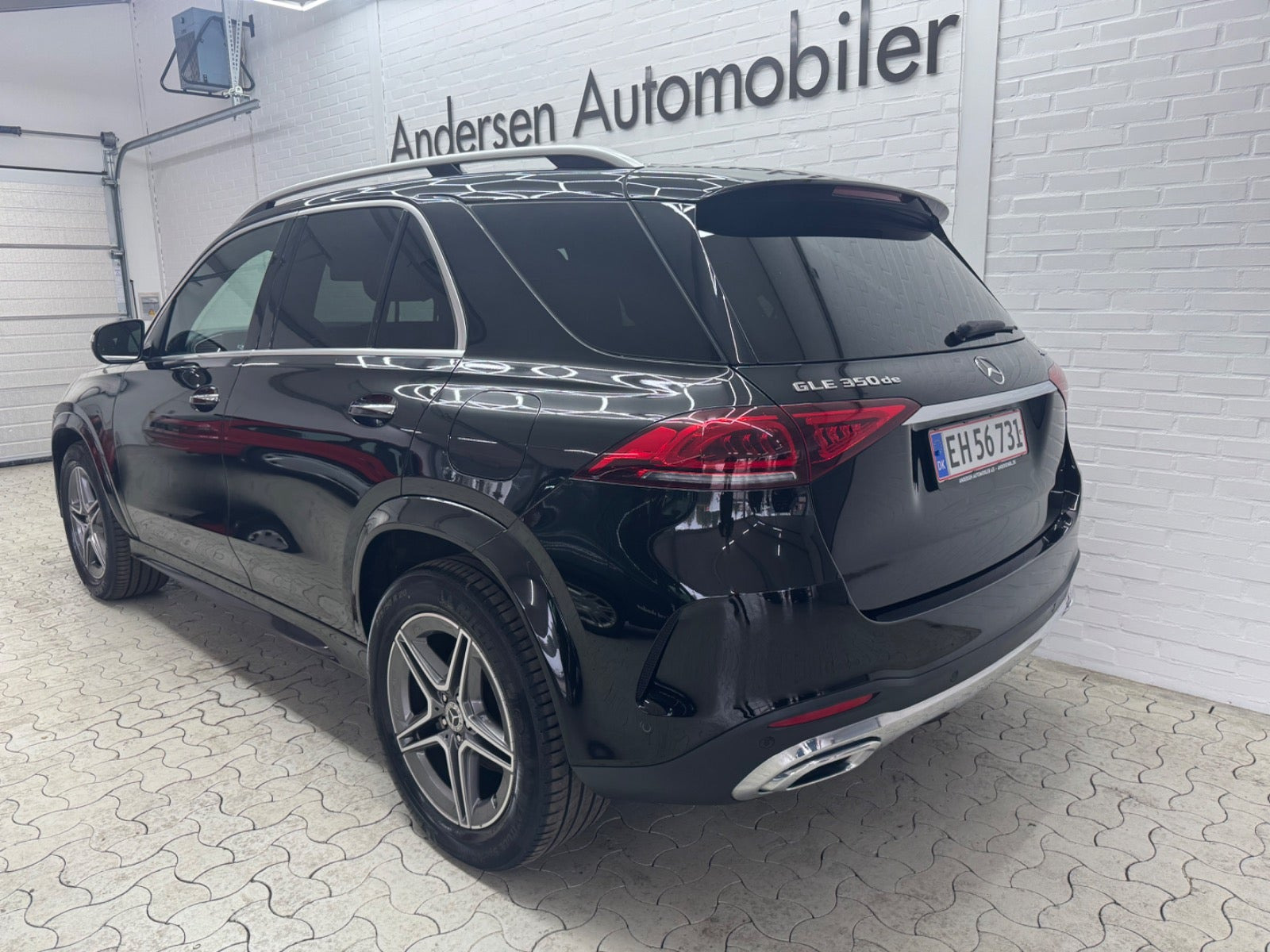 Sort Mercedes GLE350 de fra 2022
