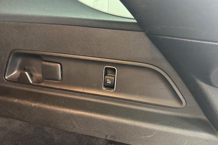 Sort Mercedes GLE350 de fra 2022