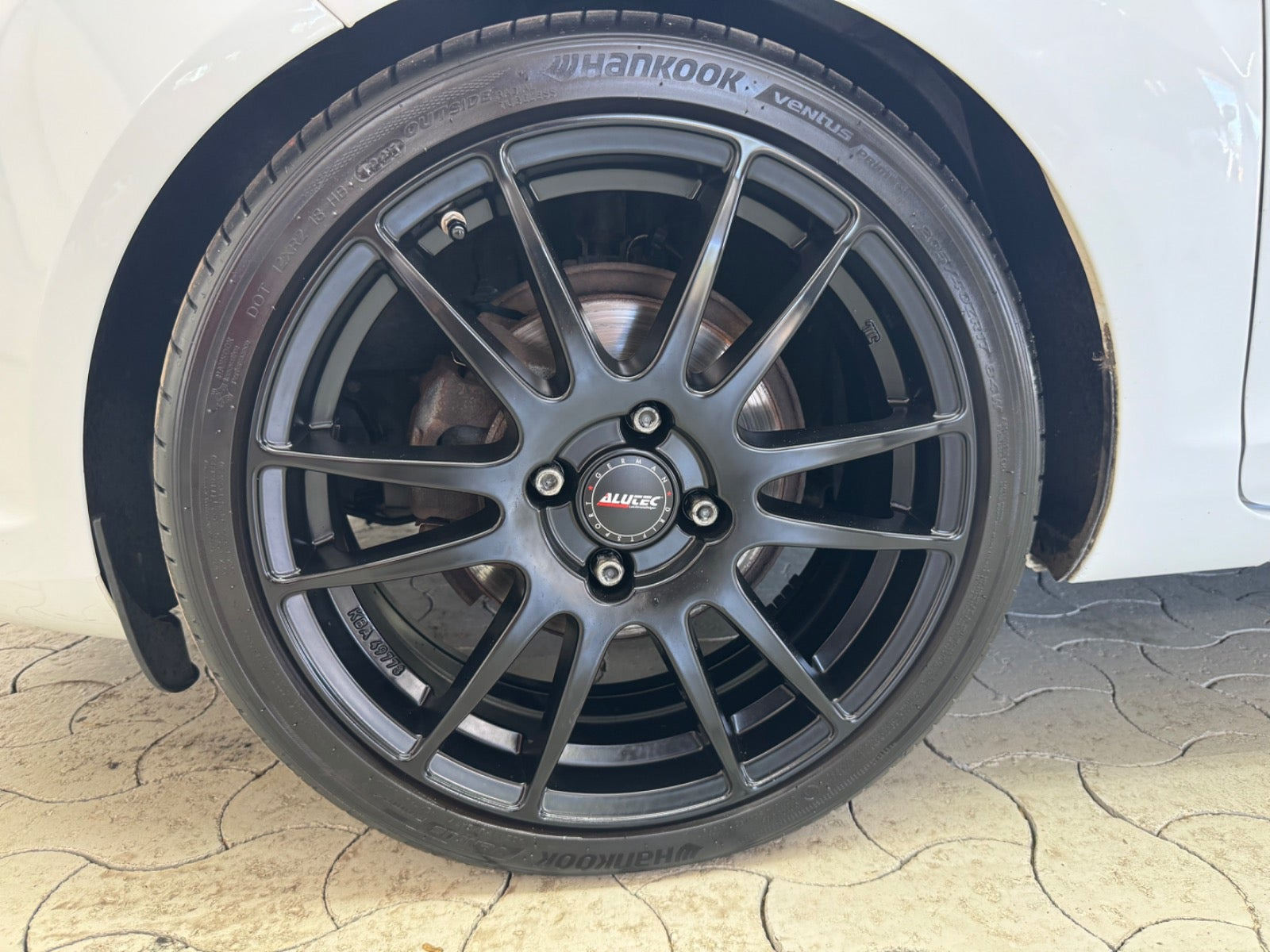 Hvid Ford Fiesta fra 2015