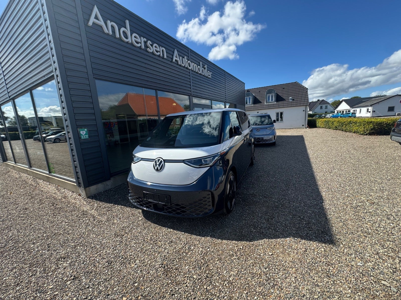 Blå VW ID.Buzz fra 2023