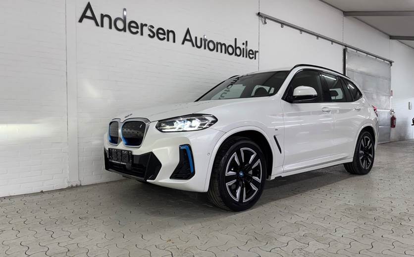BMW iX3 Charged M-Sport