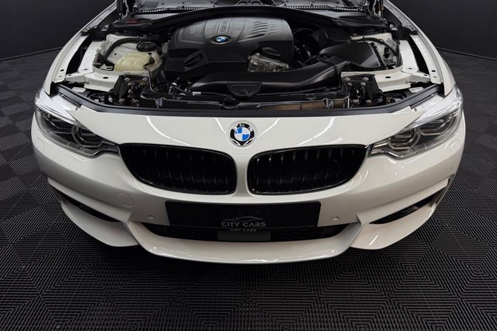 Hvid BMW 435i fra 2014