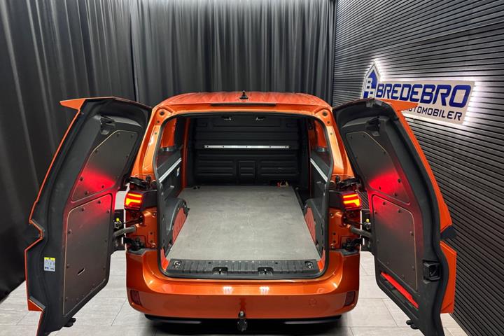 Orange VW ID.Buzz fra 2023