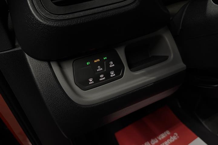 Orange VW ID.Buzz fra 2023