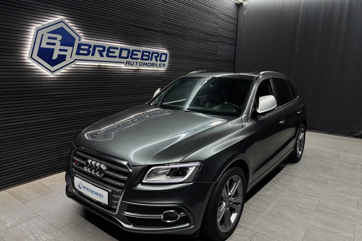Grå Audi SQ5 fra 2015