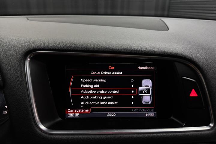 Grå Audi SQ5 fra 2015