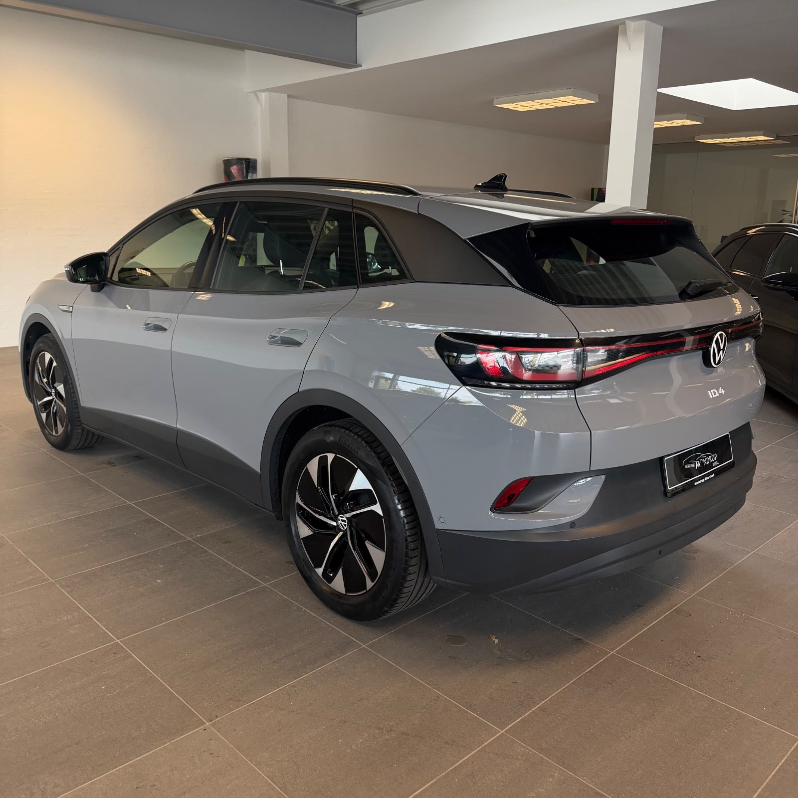 Grå VW ID.4 fra 2023