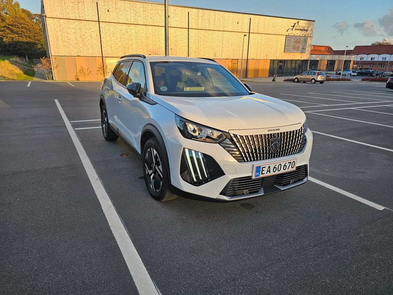 Peugeot 2008 PureTech 100 SUV