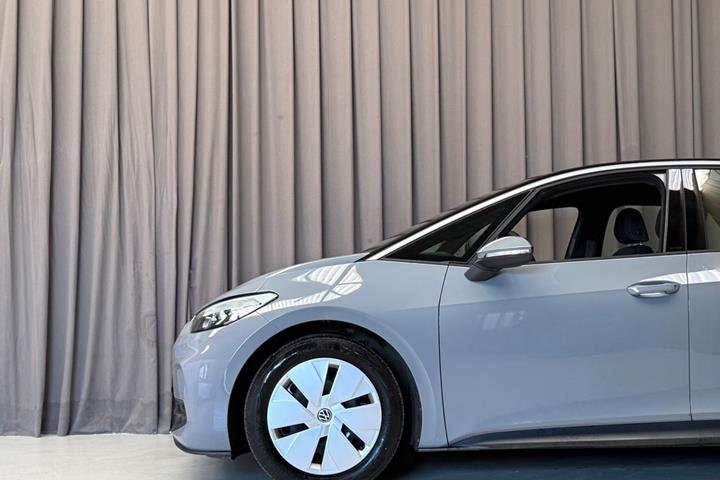 Grå VW ID.3 fra 2024