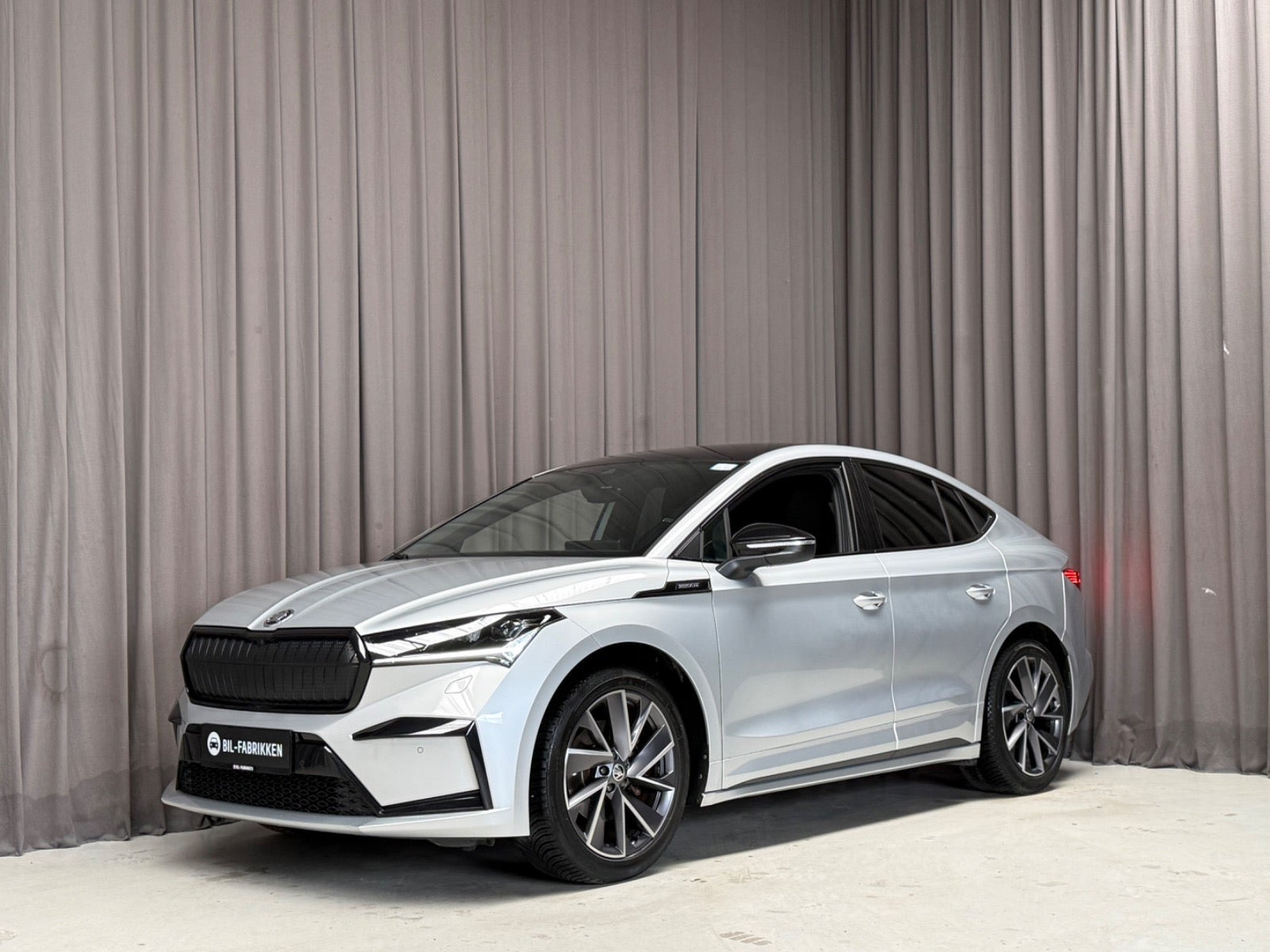 Sølv Skoda Enyaq fra 2022