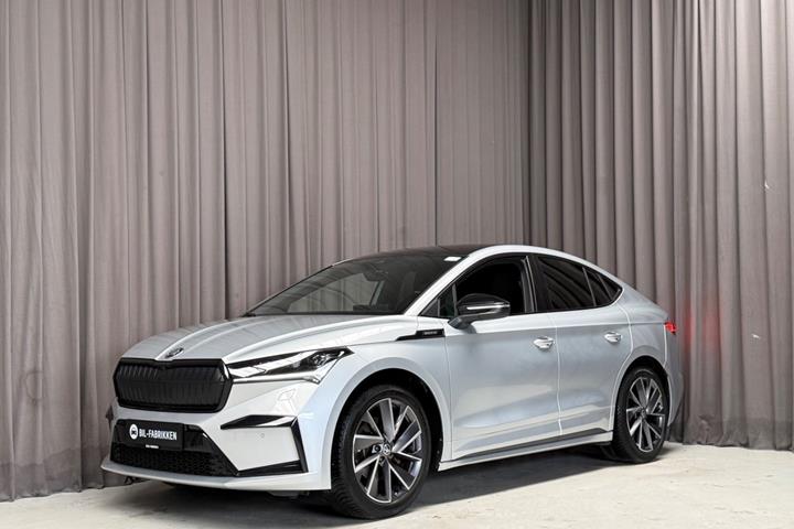Sølv Skoda Enyaq fra 2022