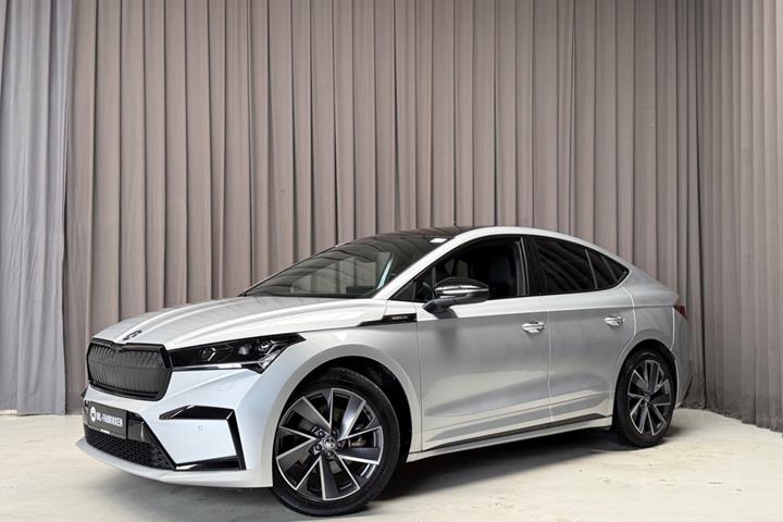 Sølv Skoda Enyaq fra 2022