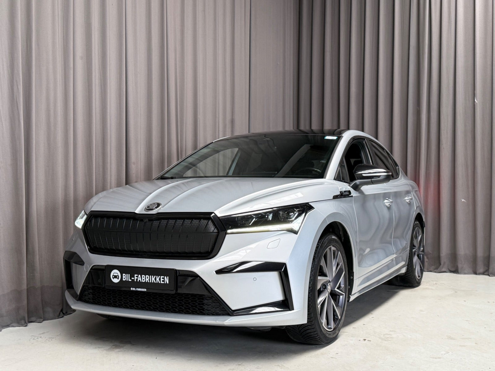 Sølv Skoda Enyaq fra 2022