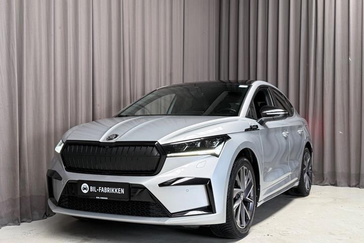 Sølv Skoda Enyaq fra 2022