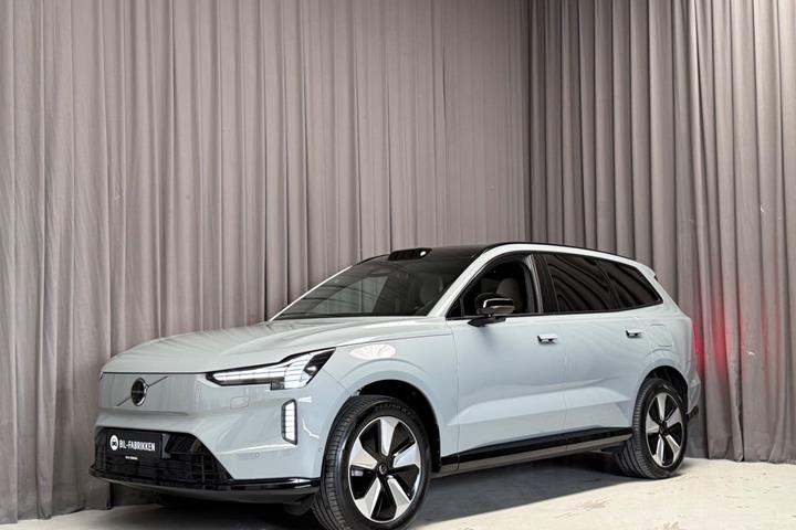 Grå Volvo EX90 fra 2025