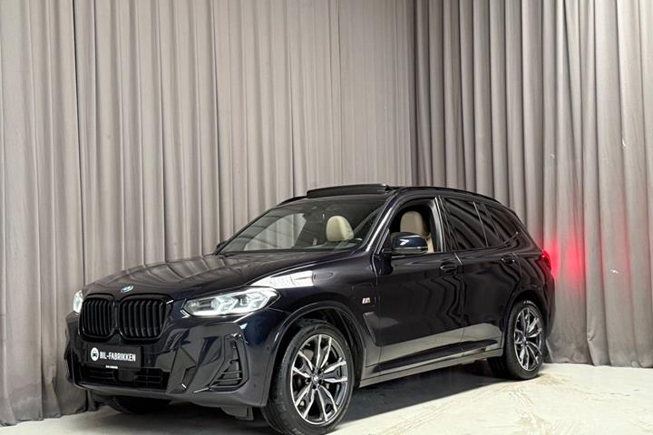Sort BMW X3 fra 2022