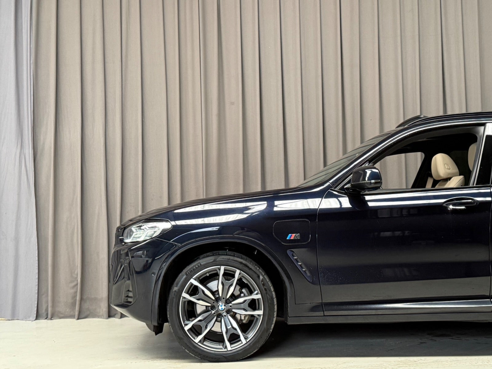 Sort BMW X3 fra 2022