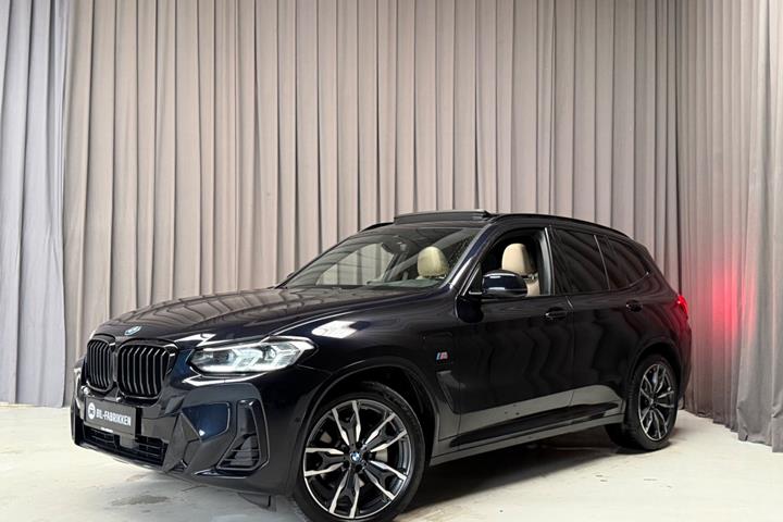 Sort BMW X3 fra 2022
