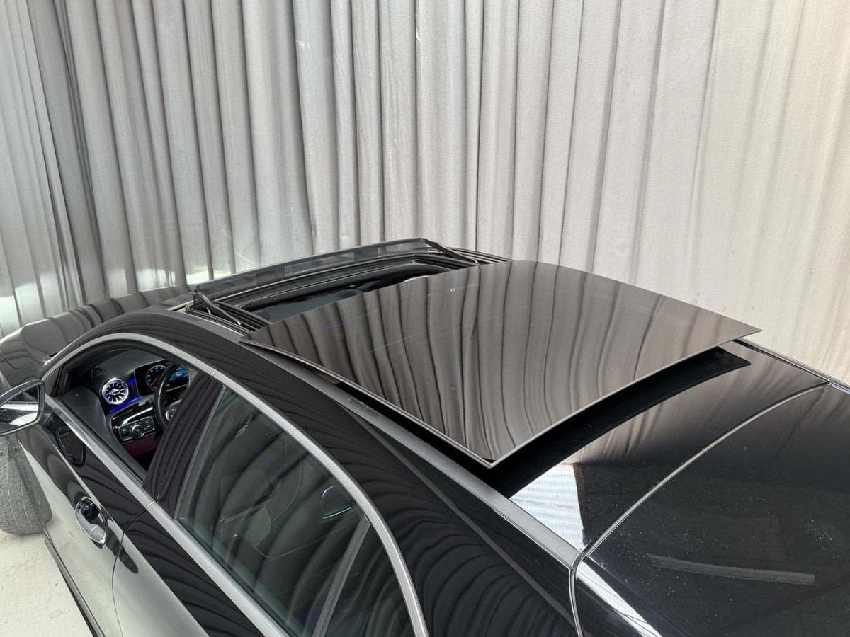 Rød Mercedes A200 fra 2018