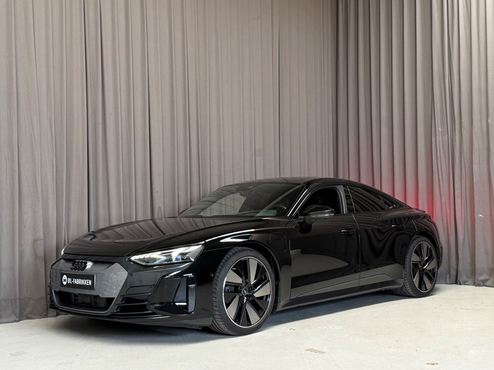 Audi e-tron GT quattro