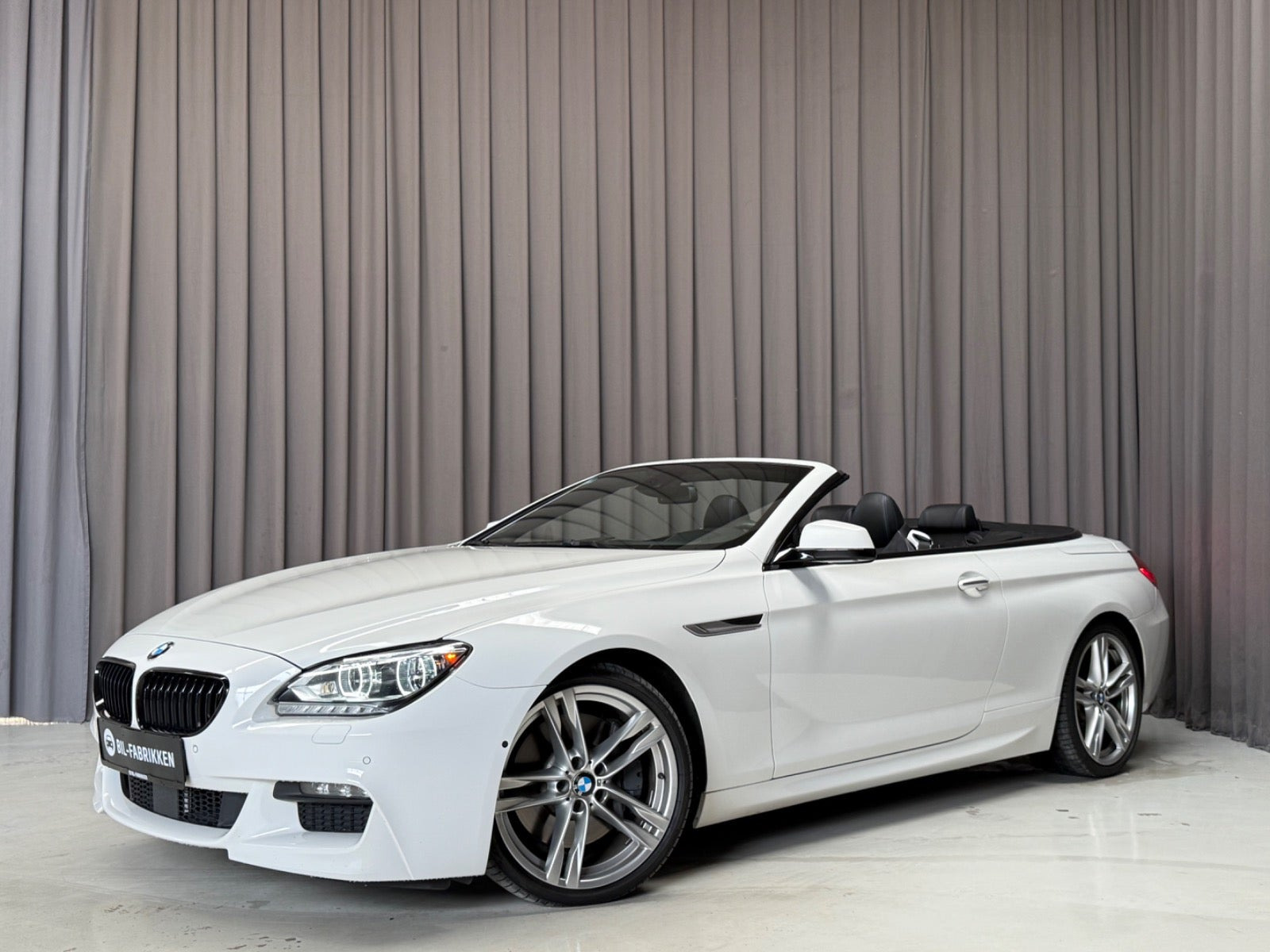 Hvid BMW 650i fra 2012