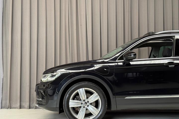 Sort VW Tiguan fra 2021