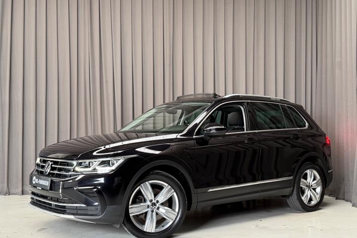 Sort VW Tiguan fra 2021